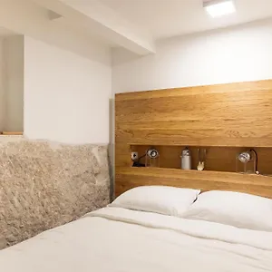 https://stylish-apartments.in-istria.net